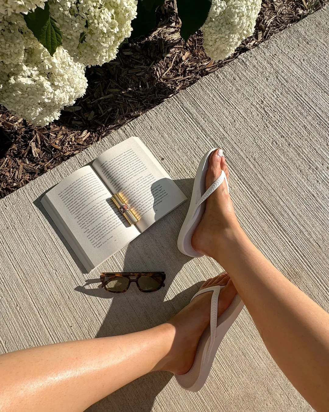 Archies Jandals White