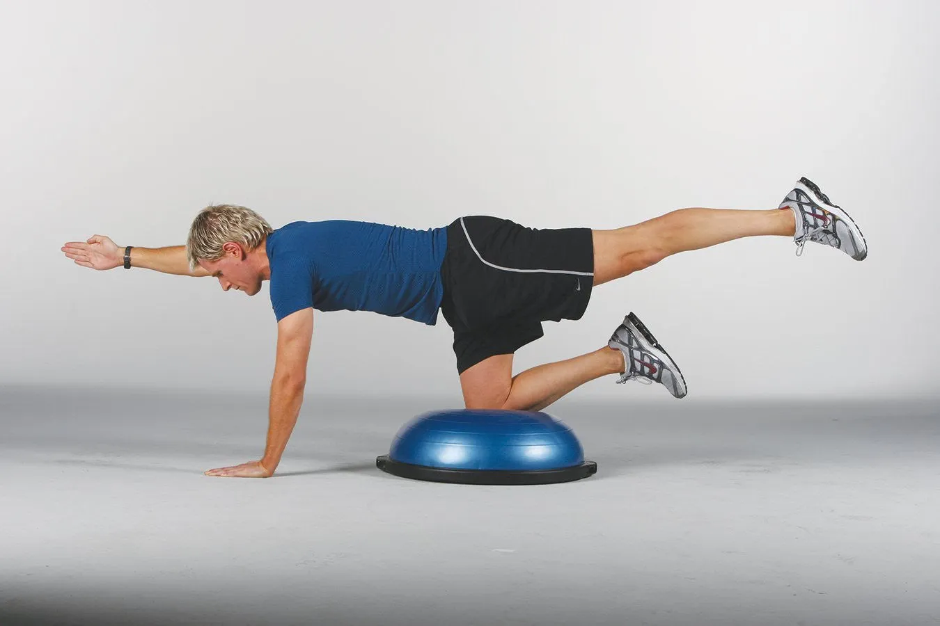 BOSU® Balance Trainer