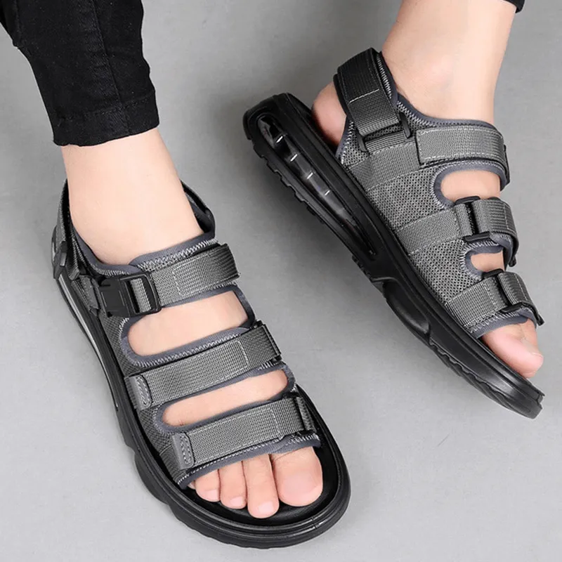 Fashion Men's Breathable Non-Slip Sandals / Luxury Male Soft Outdoor Sandals