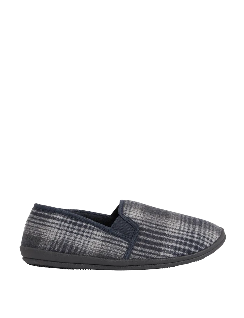Fleece Lined Slippers with Freshfeet™