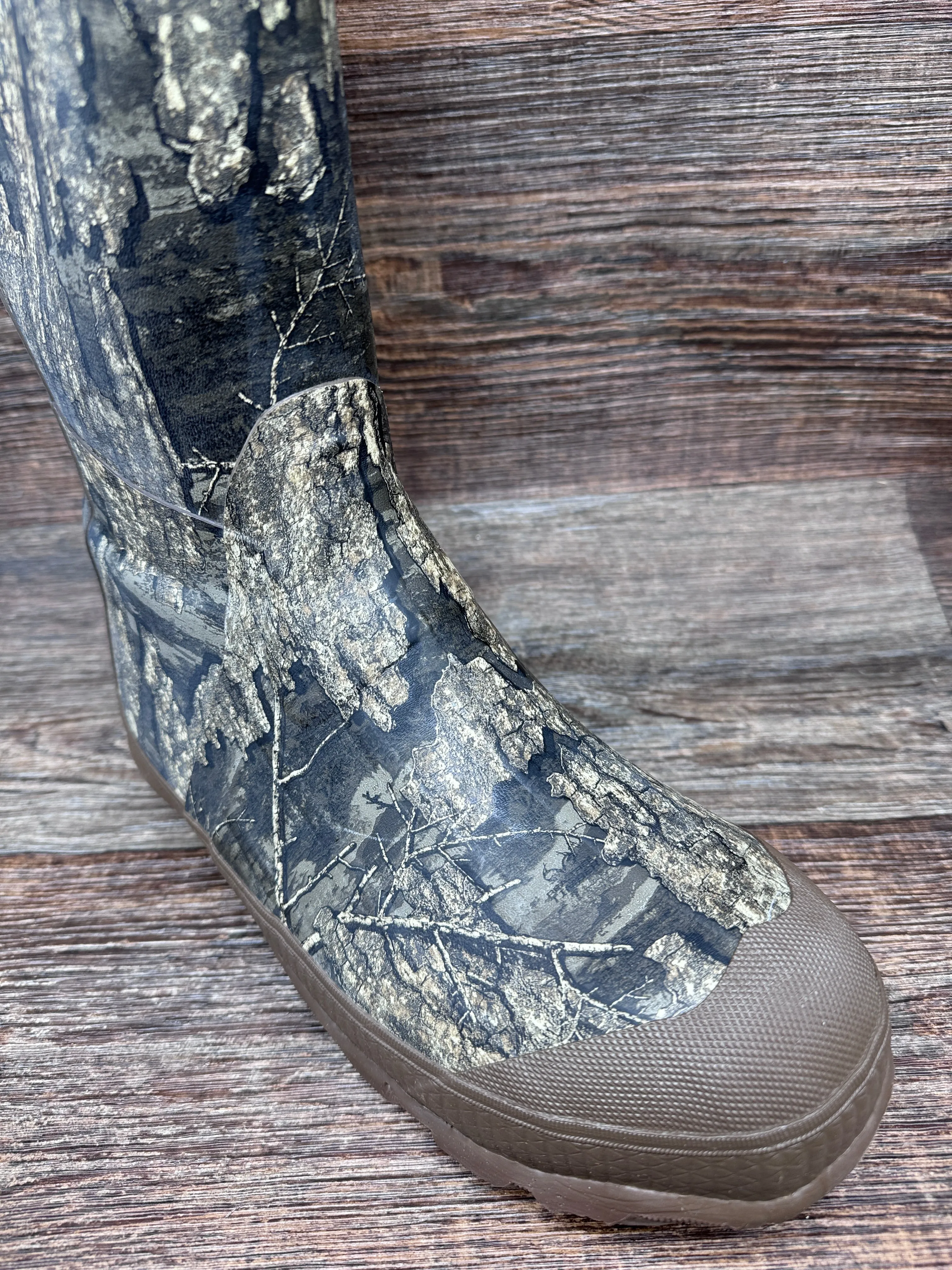 LA266041 18 Inch Burly Insulated Rubber Boot by Lacrosse