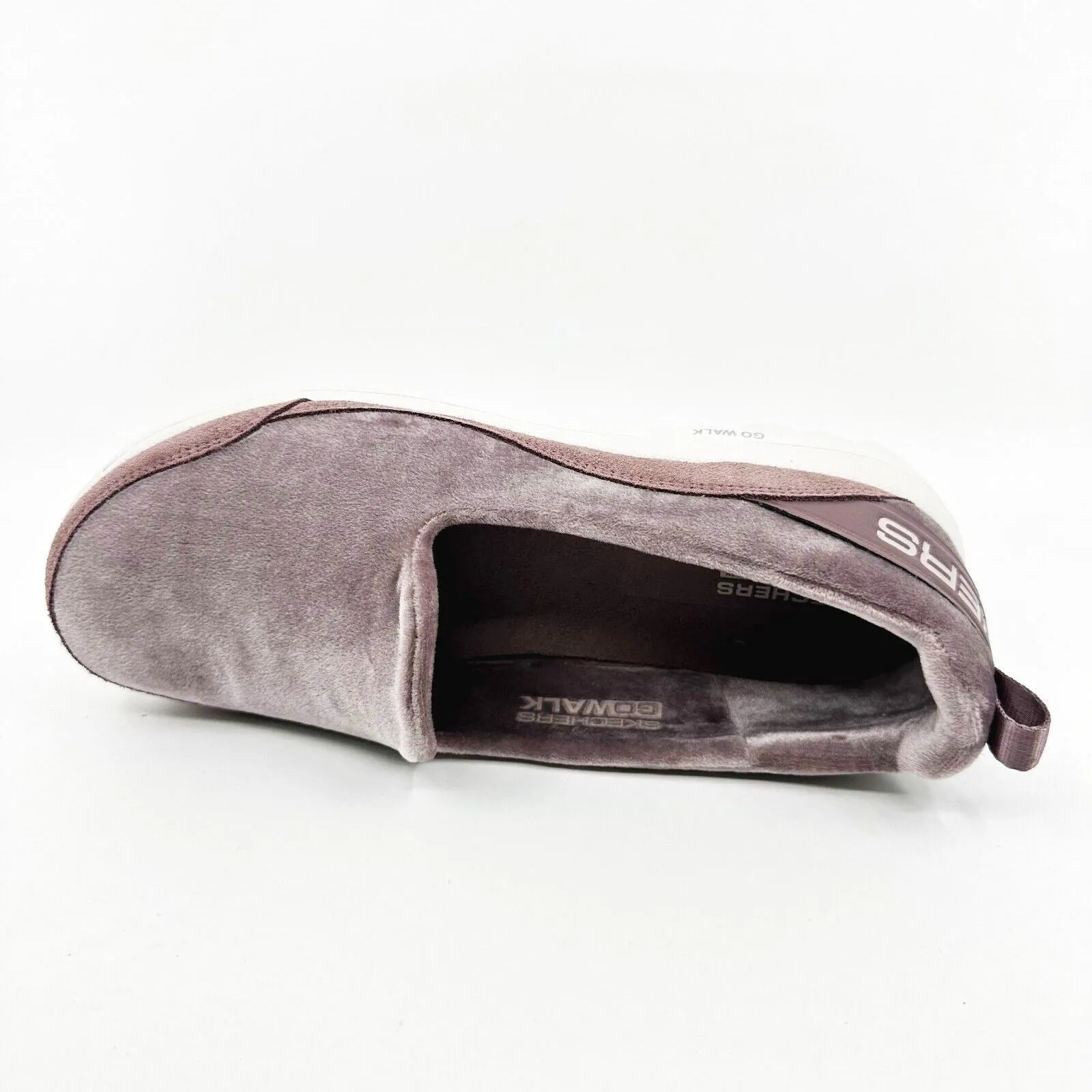 Skechers Go Walk Classic Swanky Mauve Womens Size 8.5 Slip On Comfort Shoes