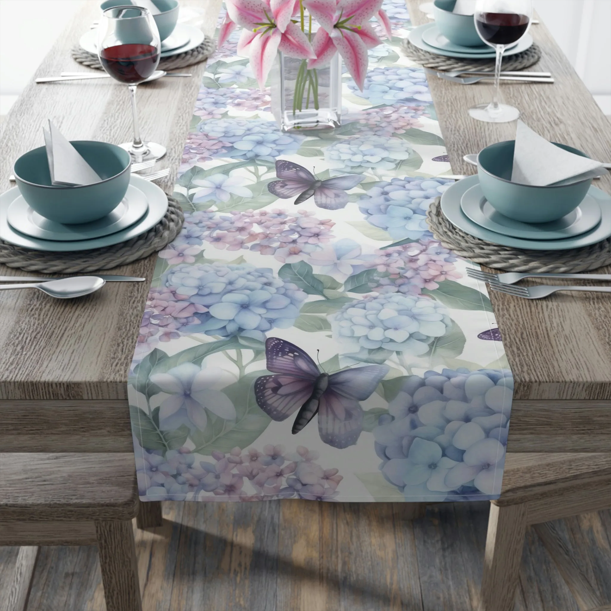 Summer Table Runner / Hydrangea Butterfly Table Runner