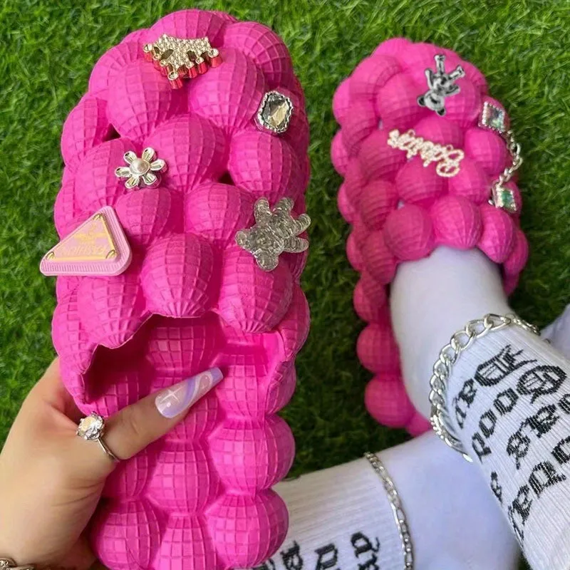 Women's Fashionable Bubble Slippers With Charm