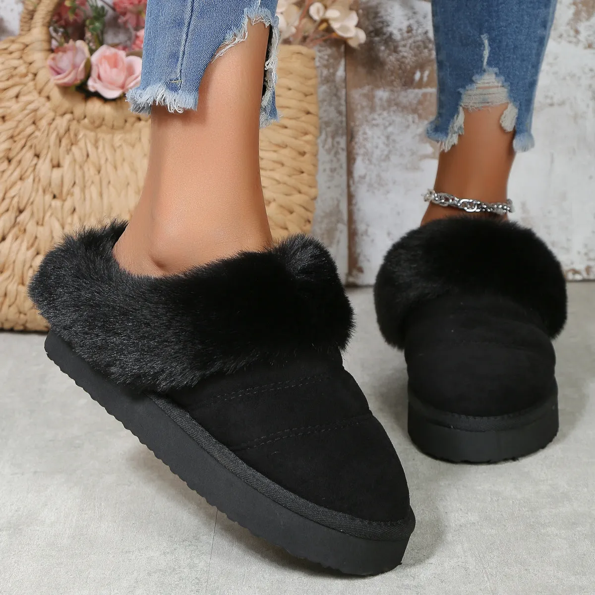 Women’s Fleece-Lined Platform Slippers