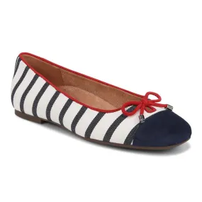 Womens Vionic Klara in Navy/White