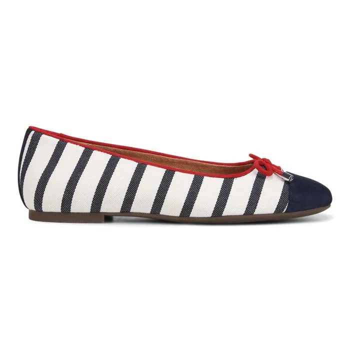 Womens Vionic Klara in Navy/White